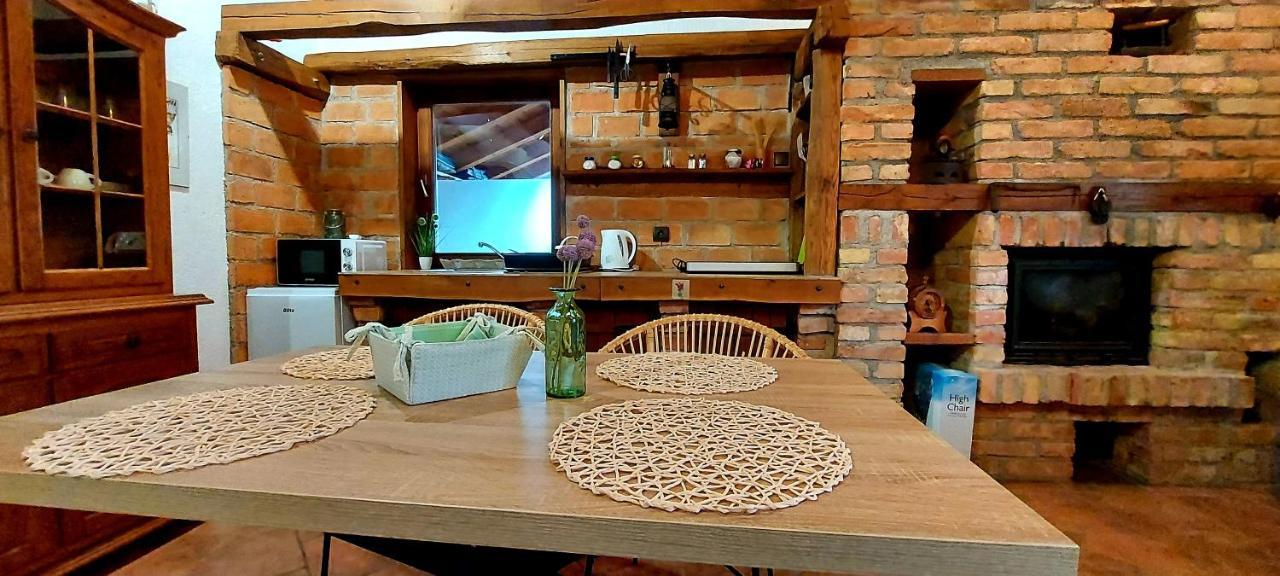 Studio Apartman Buteo Jastrebarsko Eksteriør bilde